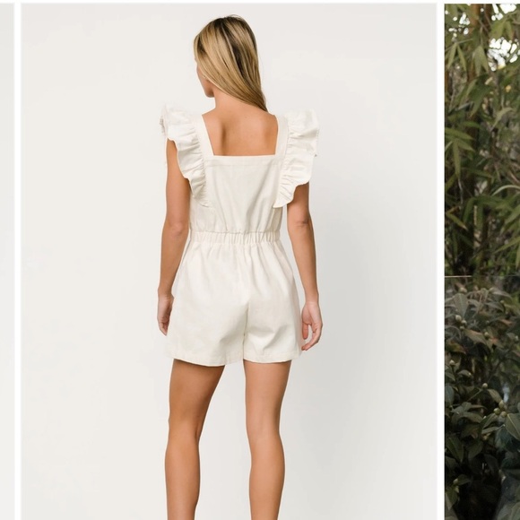 New Baltic Born Women’s Size XL Montgomery Denim Ivory Jean Romper Zip Flutter - Picture 3 of 5